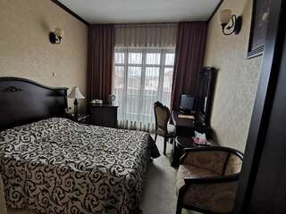Отель Hotel Carol Констанца Номер с кроватью размера «queen-size»-8